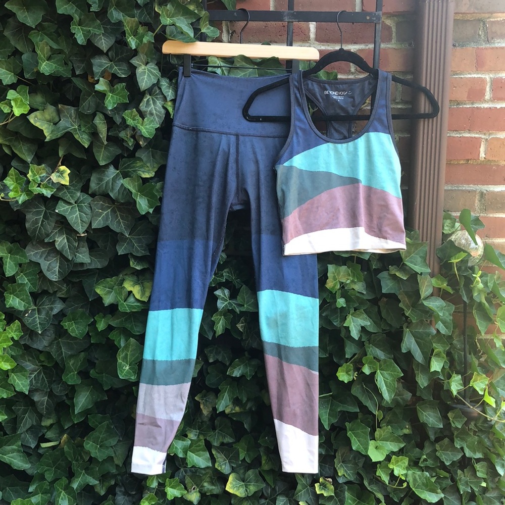 Beyond Yoga Small Crop Top & Legging Set